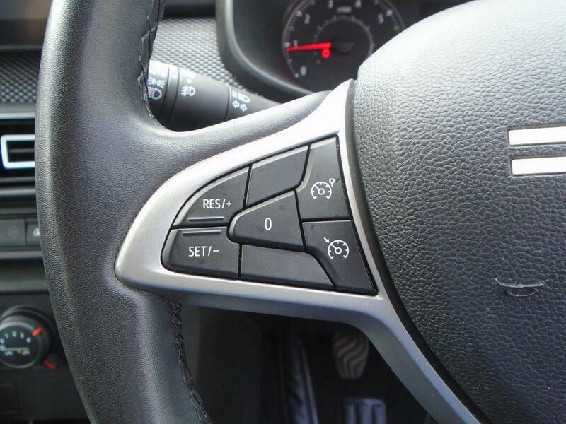 Dacia Sandero 1.0 Tce Expression Black #42