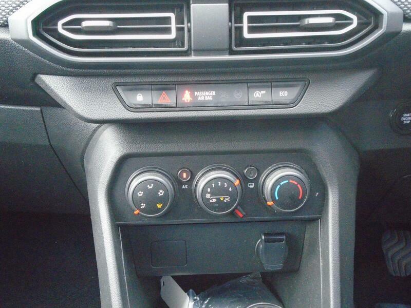 Dacia Sandero 1.0 Tce Expression Black #39