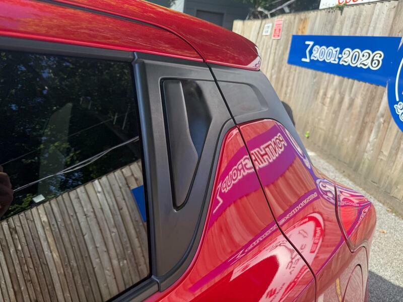 Suzuki Swift Mhev Motion Black #35
