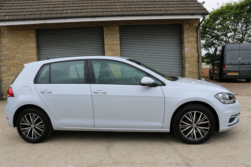 Volkswagen Golf 1.0 Tsi Se Euro 6 Ss FG19BPF #4