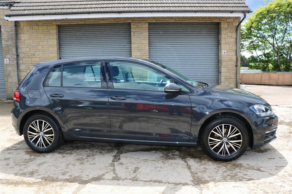 Volkswagen Golf 1.0 Tsi Se Euro 6 Ss LO18FNC #4