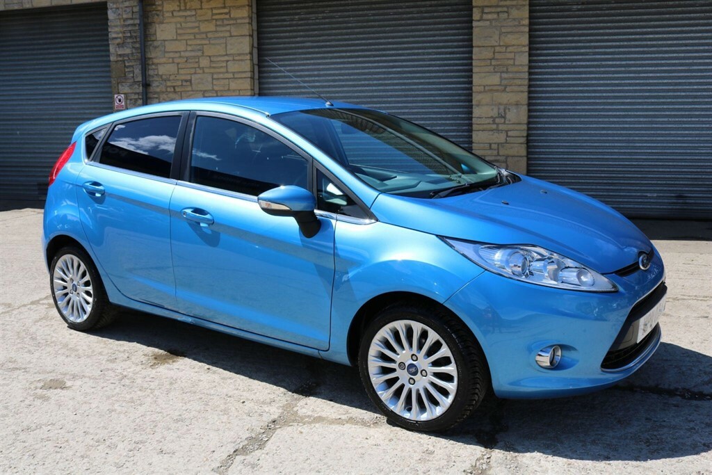 Ford Fiesta 1.4 Titanium WP11OZJ #2