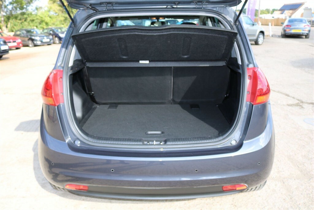 Kia Venga Venga 4 Crdi Isg Blue #22