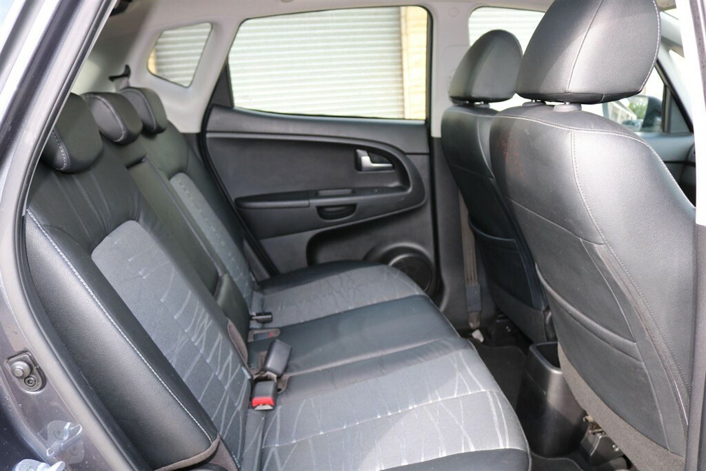 Kia Venga Venga 4 Crdi Isg Blue #20
