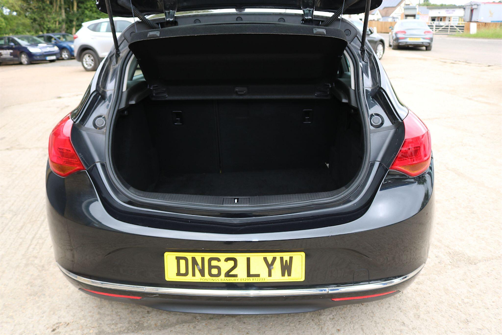 Vauxhall Astra 2.0L 2.0 Cdti Sri Euro 5 Black #22