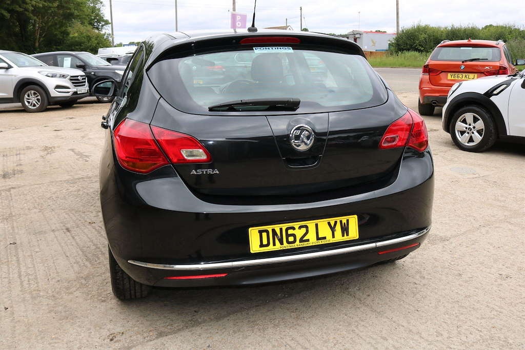Vauxhall Astra 2.0L 2.0 Cdti Sri Euro 5 Black #8
