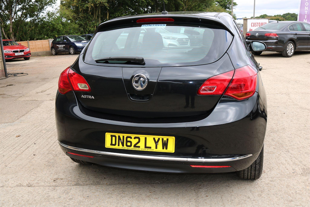 Vauxhall Astra 2.0L 2.0 Cdti Sri Euro 5 Black #7