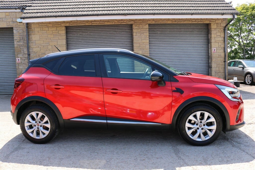 Renault Captur 1.3 Tce Iconic Edc Euro 6 Ss Black #4