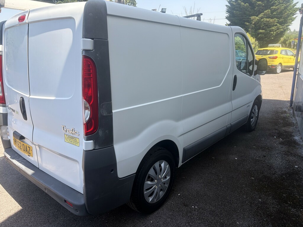 Renault Trafic 2.0 Dci Sl27 Eco Sport U1447 Silver #2