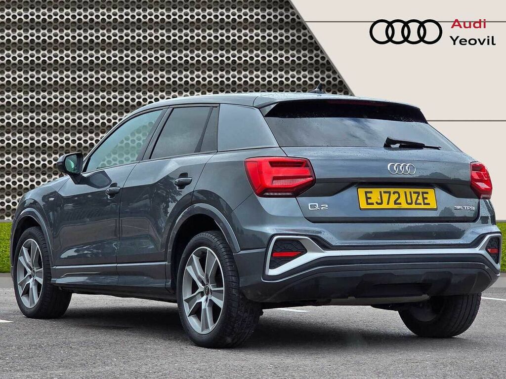 Audi Q2 S Line 35 Tfsi 150 Ps S Tronic - 2022 EJ72UZE Grey #3