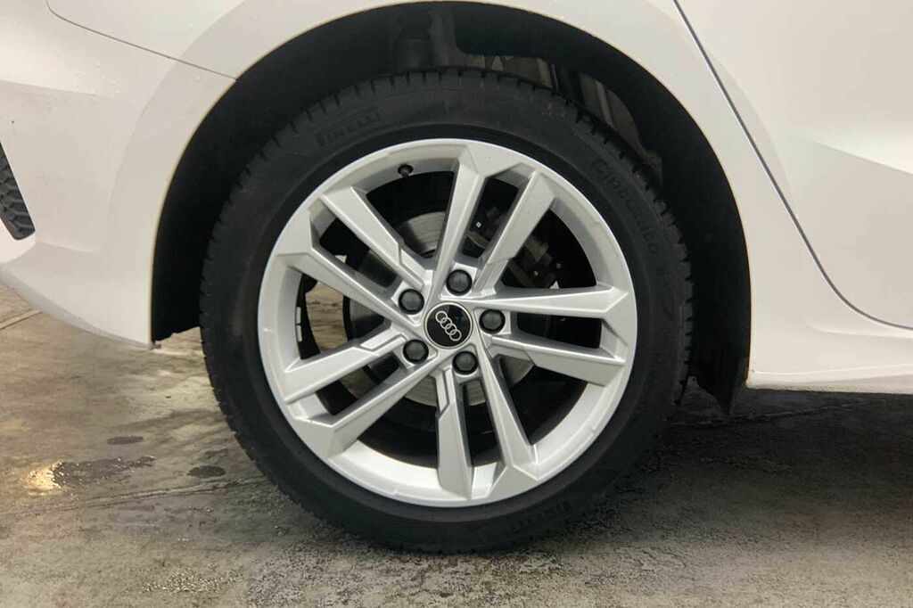 Audi A3 Sport 30 Tfsi 110 Ps 6-Speed - 2022 HG72UAT White #5