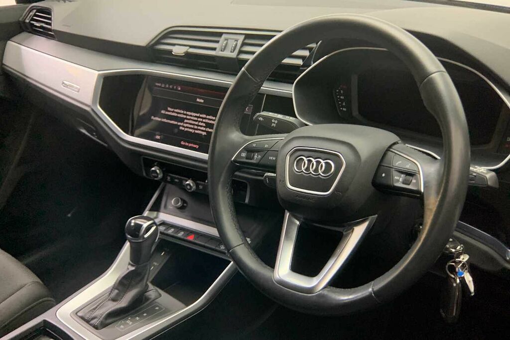 Audi Q3 Technik 35 Tfsi 150 Ps S Tronic - 2022 HG71GLK Black #6