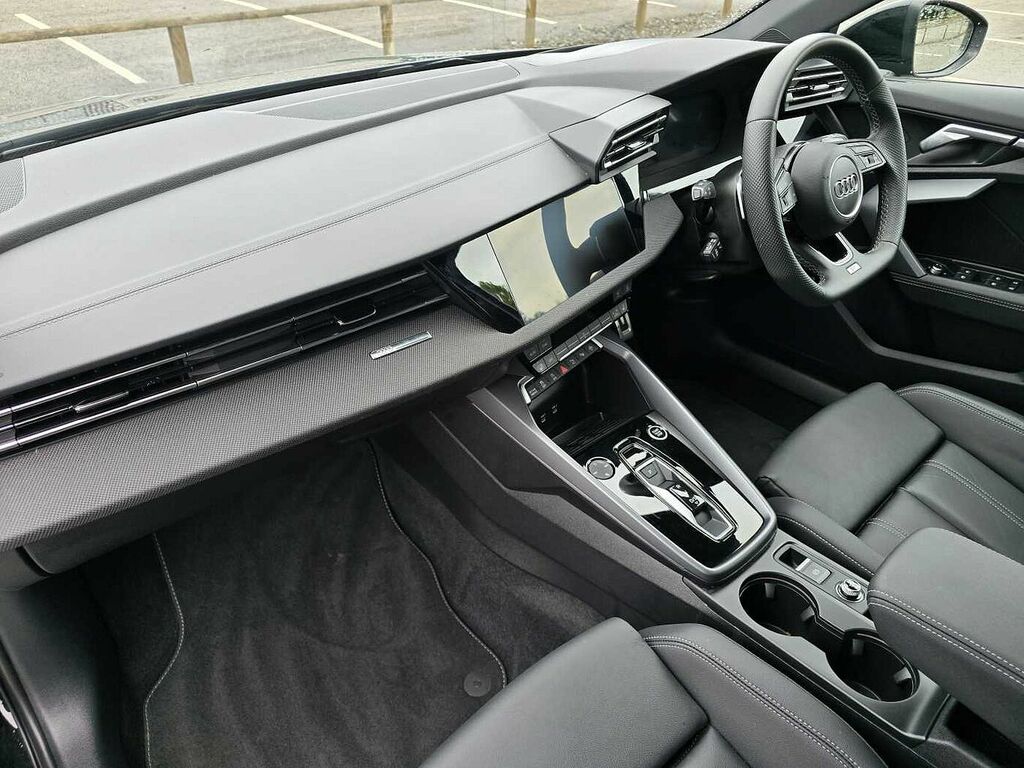 Audi A3 Black Edition 35 Tfsi 150 Ps S Tronic - 2025 KR25XRF Black #2