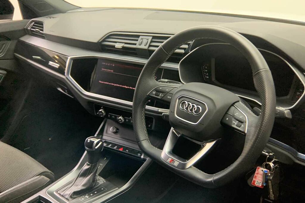 Audi Q3 Black Edition 35 Tfsi 150 Ps S Tronic - 2022 EA72YJG White #6
