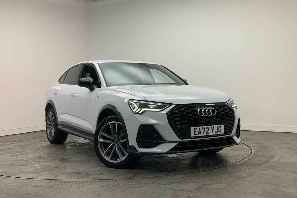Audi Q3 Black Edition 35 Tfsi 150 Ps S Tronic - 2022 White