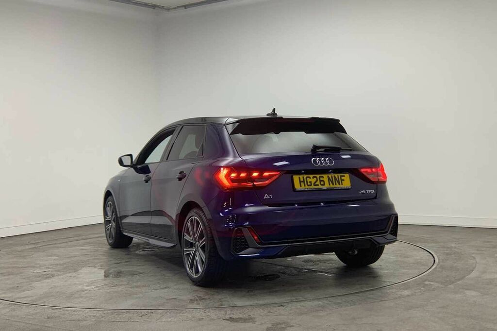 Audi A1 S Line 25 Tfsi 95 Ps 5-Speed HG26NNF Blue #3