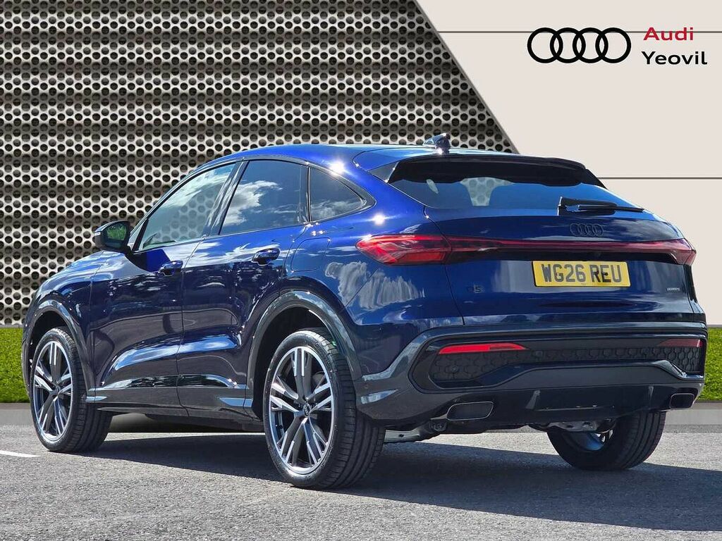Audi Q5 Black Edition E-hybrid Quattro 299 Ps S Tronic Blue #3