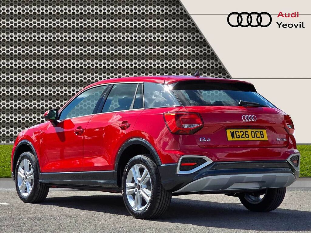 Audi Q2 Sport 35 Tfsi 150 Ps S Tronic Red #3