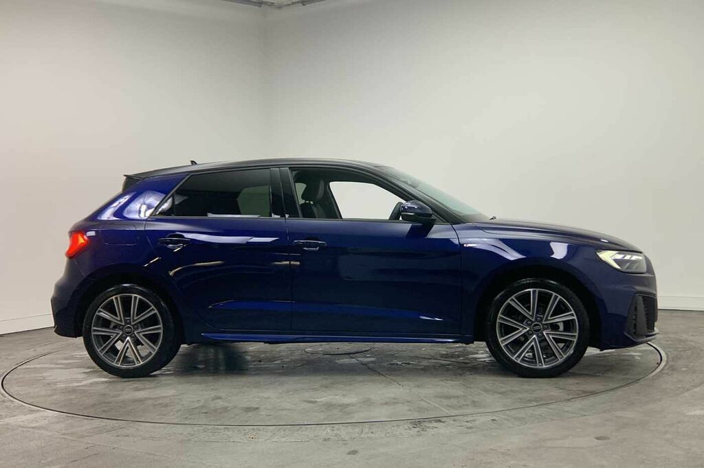 Audi A1 S Line 35 Tfsi 150 Ps S Tronic Blue #4