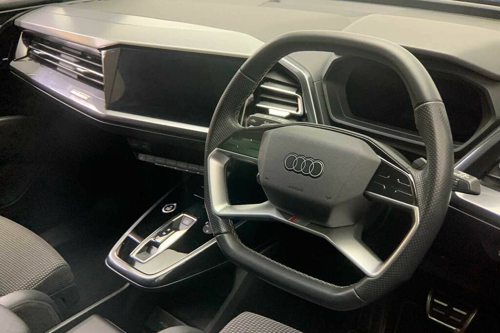 Audi Q4 E Tron Q4 S Line 35 E-tron 125,00 Kw - 2021 WU71BHA Purple #6