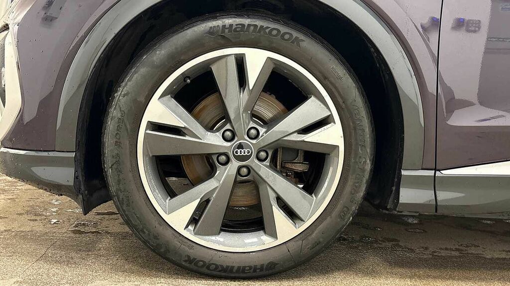 Audi Q4 E Tron Q4 S Line 35 E-tron 125,00 Kw Purple #5