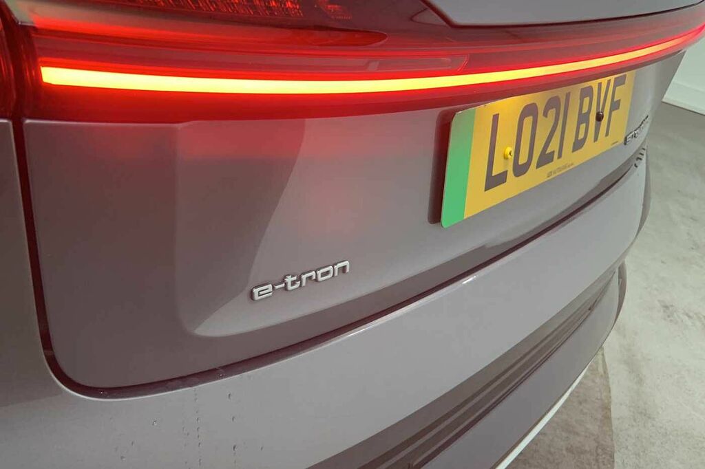 Audi E-tron Technik 50 Quattro 23000 Kw Black #32