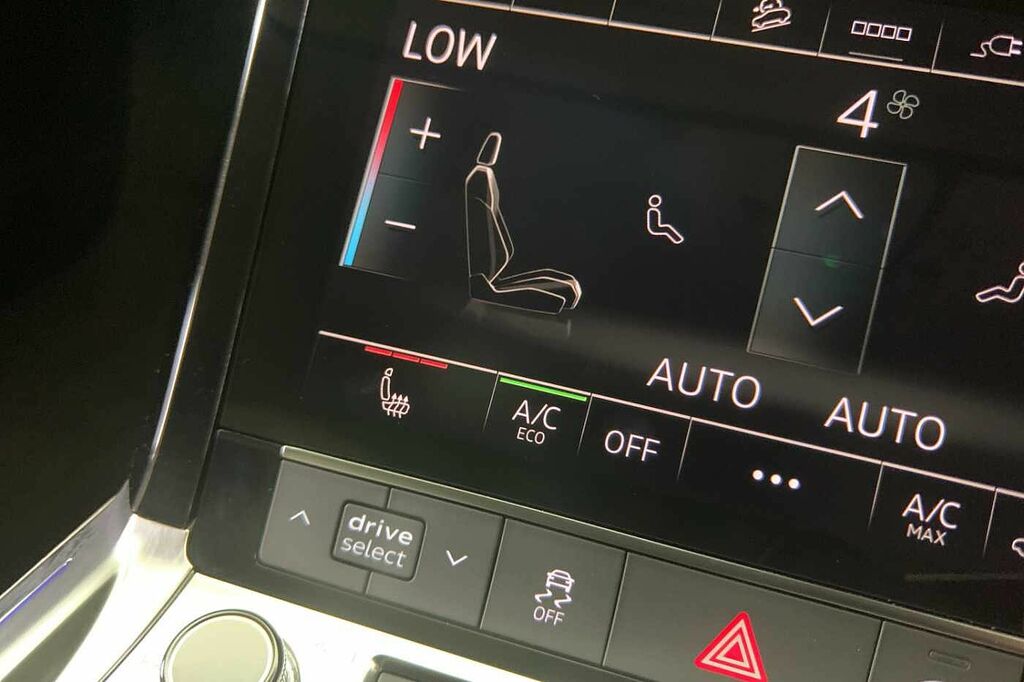 Audi E-tron Technik 50 Quattro 23000 Kw Black #17