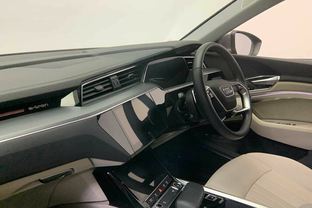 Audi E-tron Technik 50 Quattro 23000 Kw Black #8