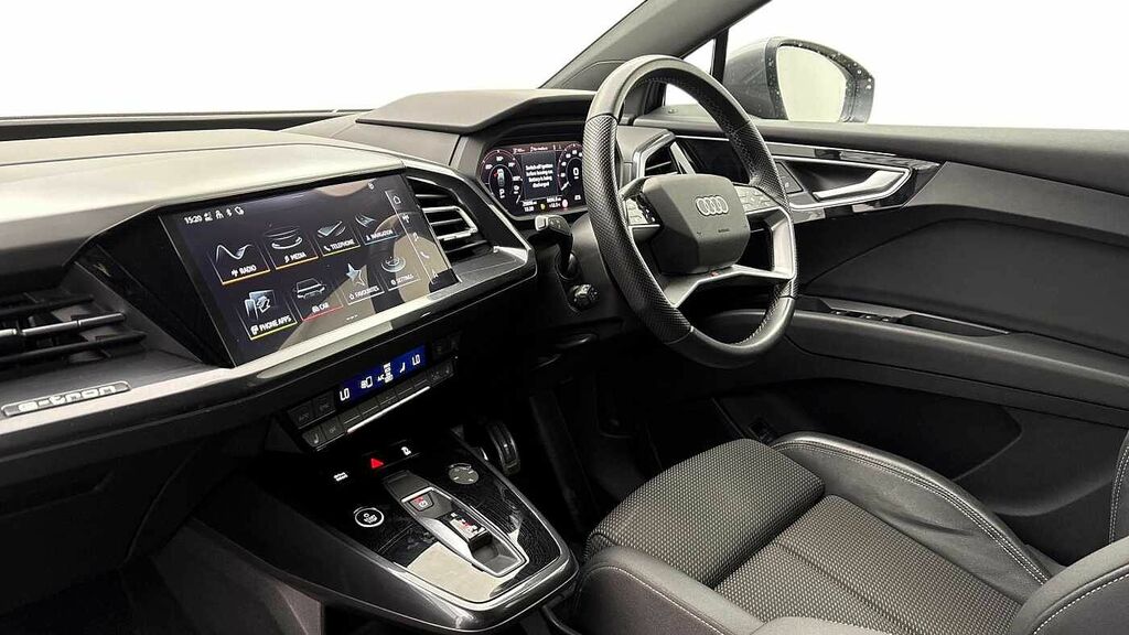 Audi Q4 E Tron Q4 Sportback S Line 40 E-tron 150,00 Kw Grey #2