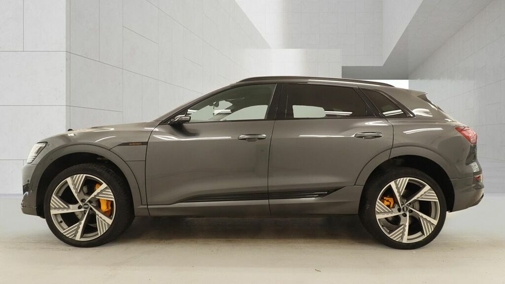 Audi E-tron E-tron Sportback 55 Black Edition Quattro Silver #7