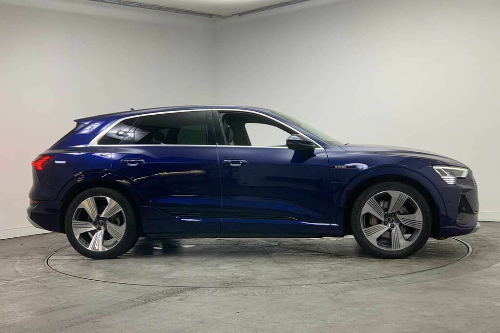 Audi E-Tron S S Line 55 Quattro 300,00 Kw Blue #4