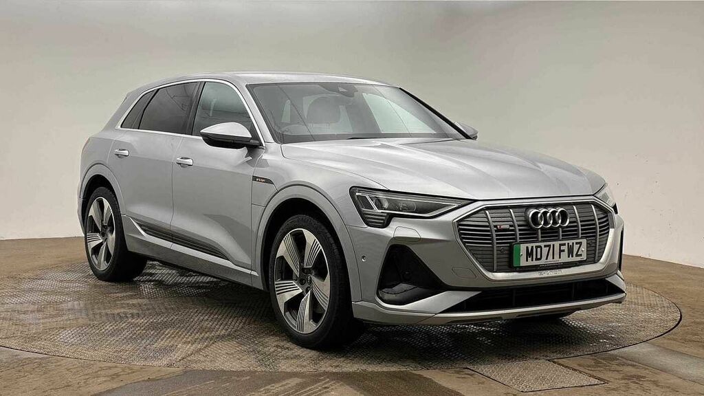 Audi E-Tron S S Line 50 Quattro 230,00 Kw Silver