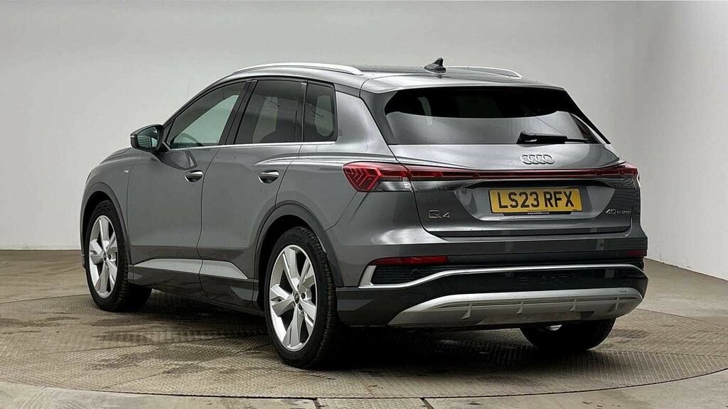 Audi Q4 E Tron Q4 S Line 40 E-tron 150,00 Kw Grey #3