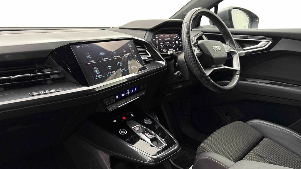 Audi Q4 E Tron Q4 Sportback S Line 40 E-tron 150,00 Kw Grey #2
