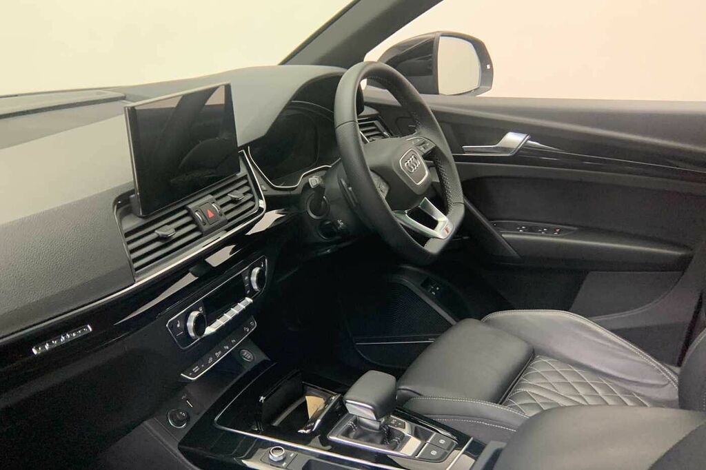 Audi Q5 Black Edition 50 Tfsi E Quattro 299 Ps S Tronic - FL74XYZ Black #2