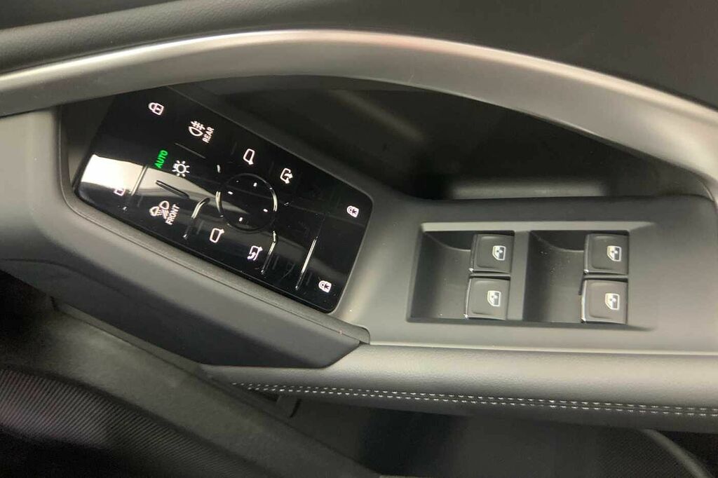 Audi Q5 45 Tfsi Quattro S Line S Tronic Tech Pack Black #13