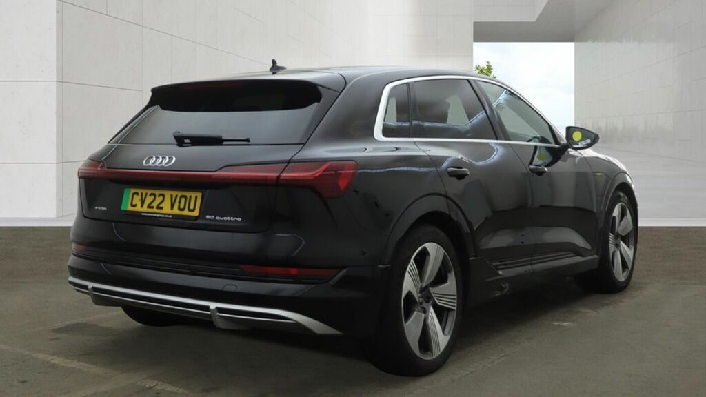 Audi E-Tron S S Line 50 Quattro 230,00 Kw Black #5