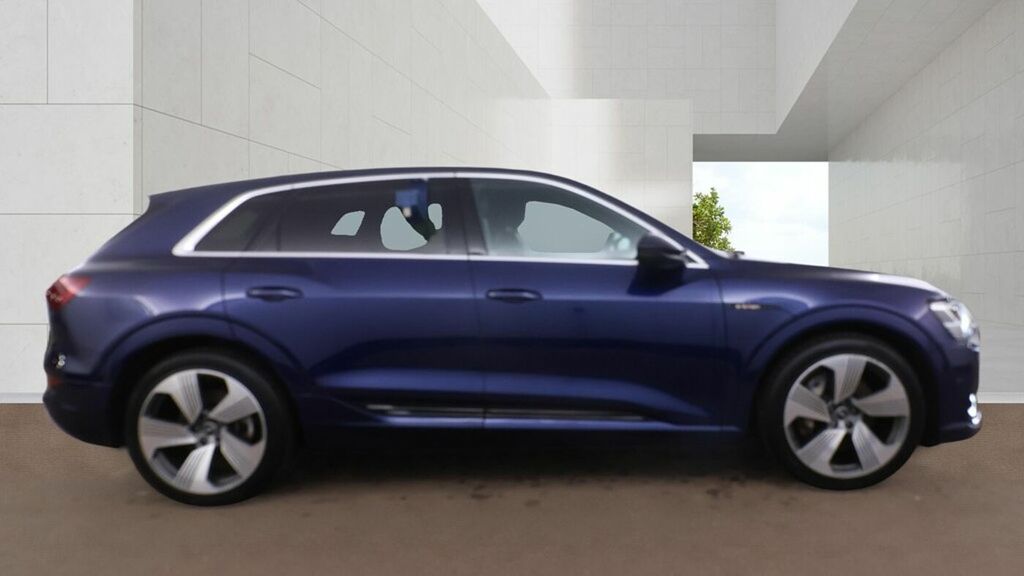 Audi E-Tron S S Line 50 Quattro 230,00 Kw Blue #4