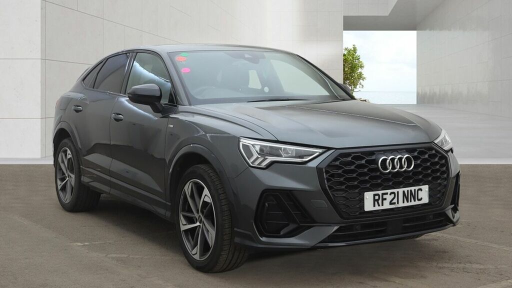Audi Q3 Black Edition 35 Tfsi 150 Ps S Tronic Grey