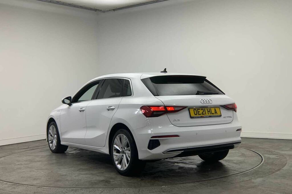 Audi A3 Sport 40 Tfsi E 204 Ps S Tronic - 2021 OE21HLA White #3