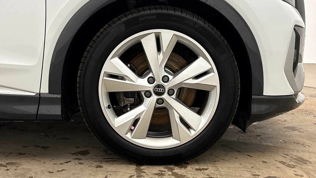Audi Q4 E Tron Q4 Sportback S Line 40 E-tron 150,00 Kw ND23FFG White #5