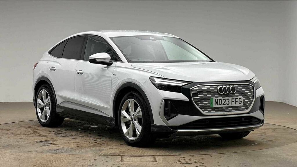 Audi Q4 E Tron Q4 Sportback S Line 40 E-tron 150,00 Kw ND23FFG White
