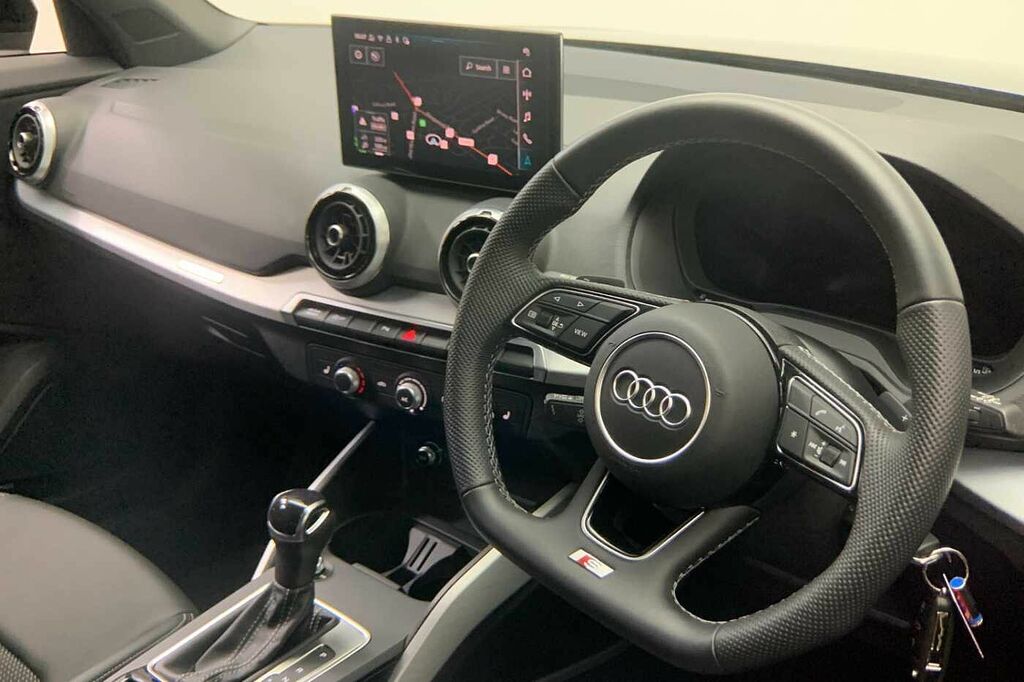 Audi Q2 Black Edition 35 Tfsi 150 Ps S Tronic - 2025 GJ25LRY Grey #6