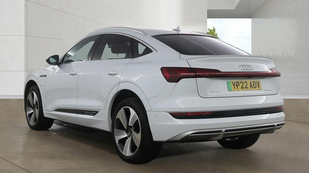 Audi E-tron Sportback S Line 50 Quattro 230,00 Kw White #4