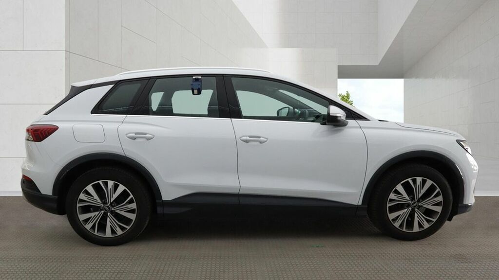 Audi Q4 E Tron Q4 Sport 40 E-tron 150,00 Kw White #5