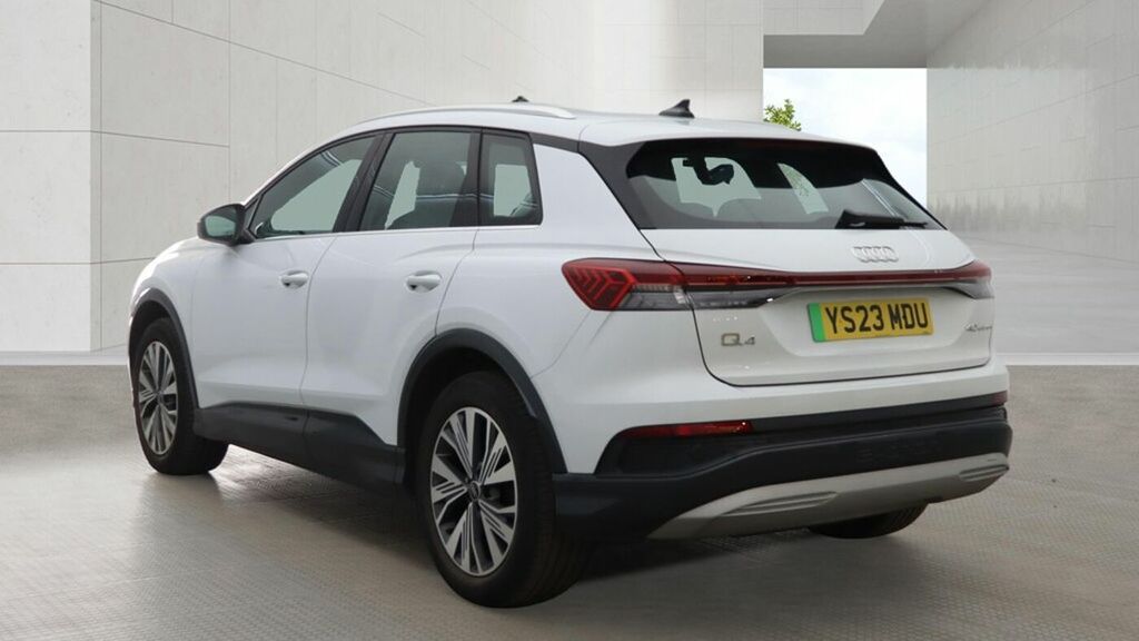 Audi Q4 E Tron Q4 Sport 40 E-tron 150,00 Kw White #3