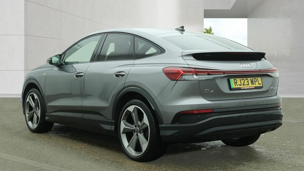 Audi Q4 E Tron Q4 Sportback Vorsprung 40 E-tron 150,00 Kw Grey #4