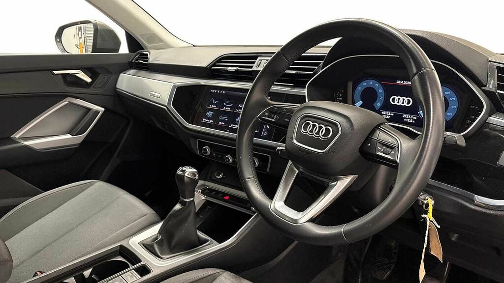 Audi Q3 Technik 35 Tfsi 150 Ps 6-Speed - 2022 MW22GOX Grey #6