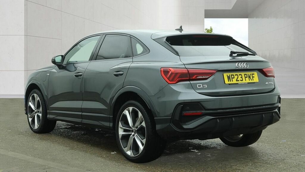 Audi Q3 Black Edition 45 Tfsi E 245 Ps S Tronic Grey #3