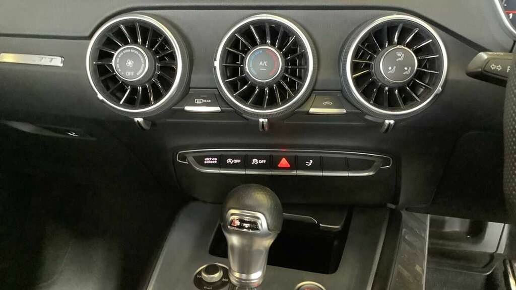 Audi TT Coup- S Line 40 Tfsi 197 Ps S Tronic Black #2